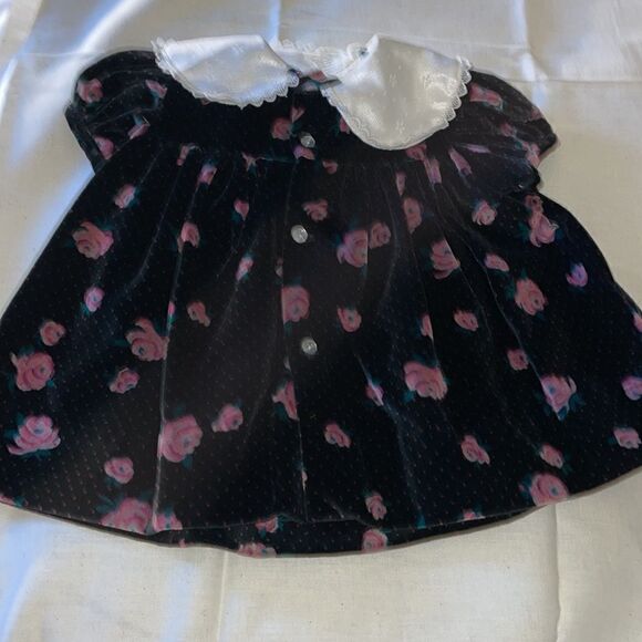 Vintage floral print velvet dress size 3-6 months - Picture 4 of 5